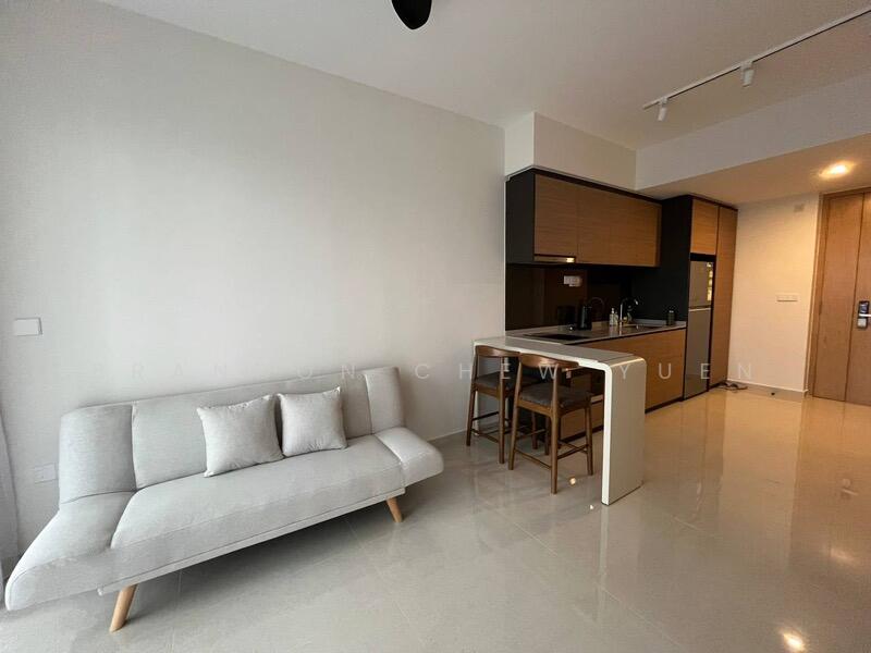 8 Hillview Rise