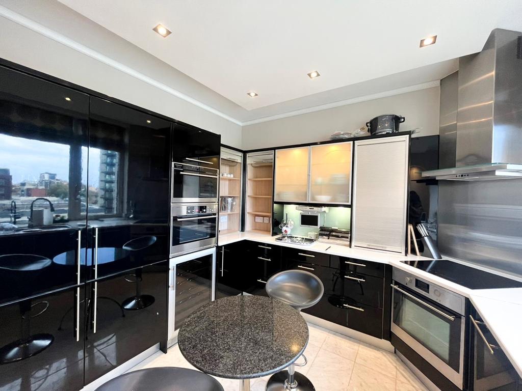 Additional image 10 of 3 Bed Penthouse, The Quadrangle, SW10, N1 7GU