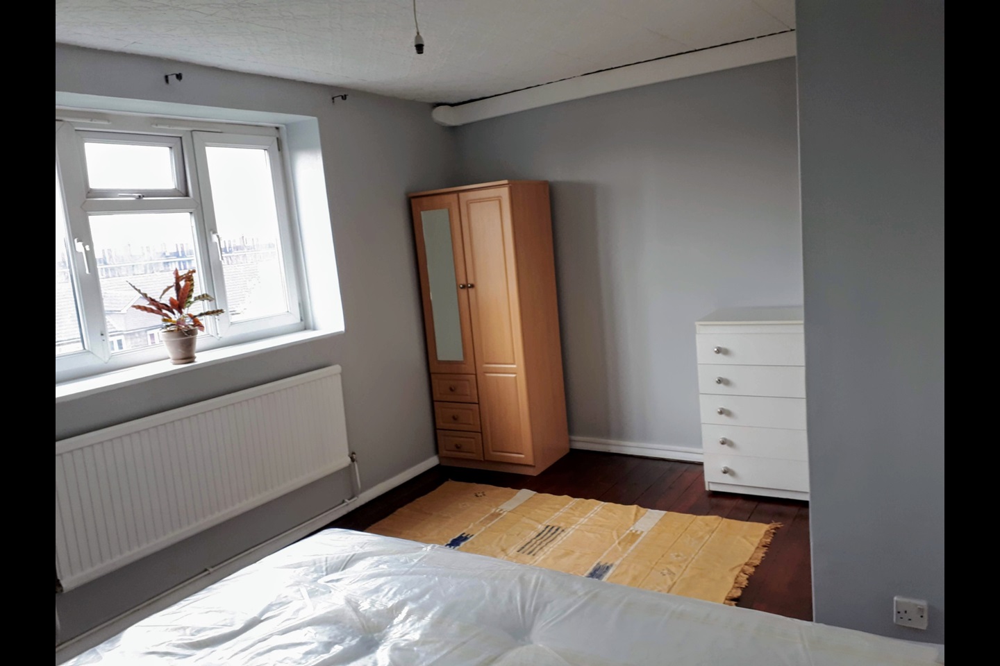 Additional image 6 of 3 Bed Flat, Slippers Place, SE16, N1 7GU