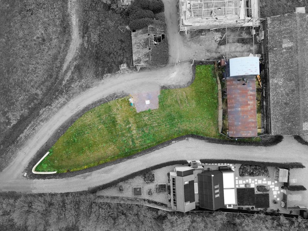 Additional image 4 of Land for saleManor Farm Barns, Lechlade GL7