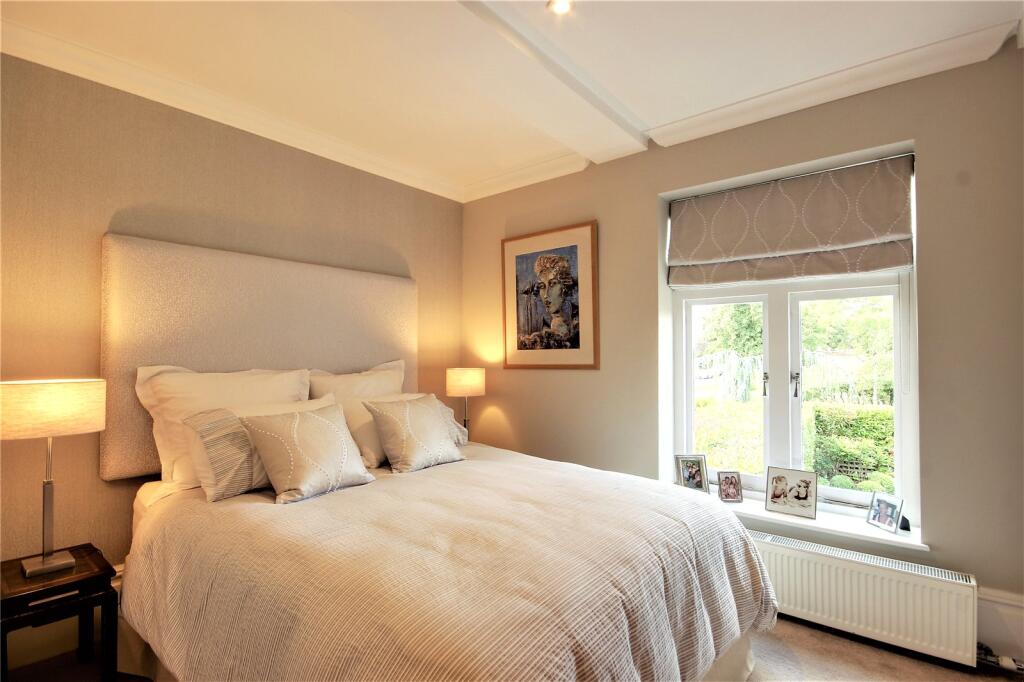 Additional image 9 of The Courtyard, Cucumber Lane, Bedwell Park, Essendon, Hertfordshire, AL9