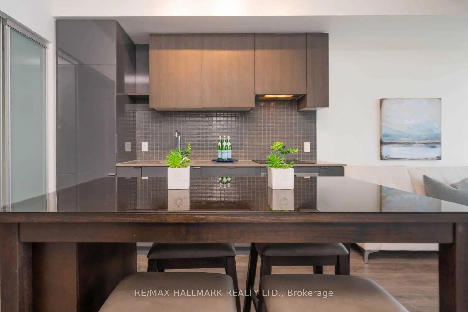 Additional image 18 of 161 Roehampton Avenue 1107