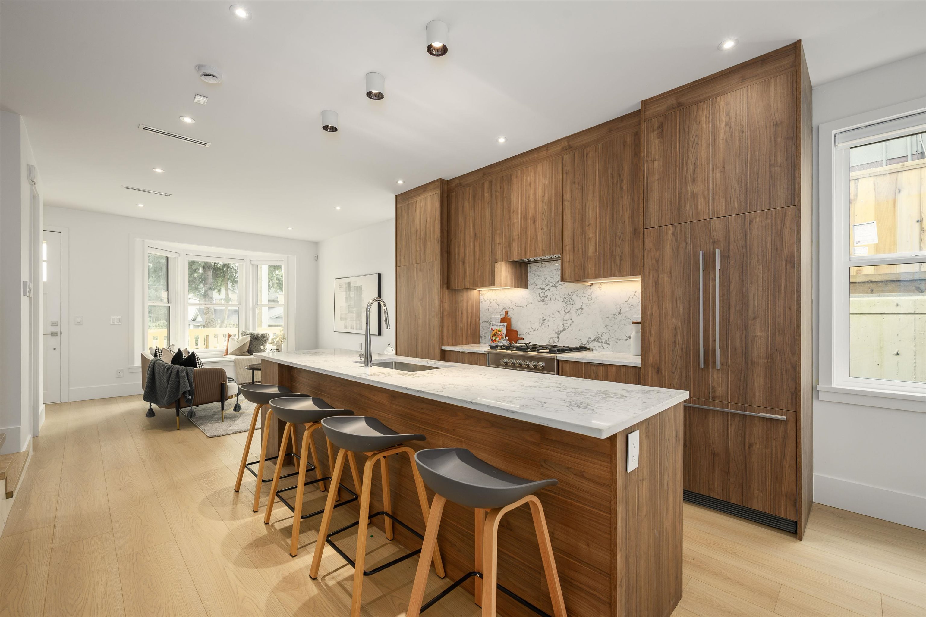 102-1125 Cartier Avenue, Coquitlam, BC, V3K 2C1