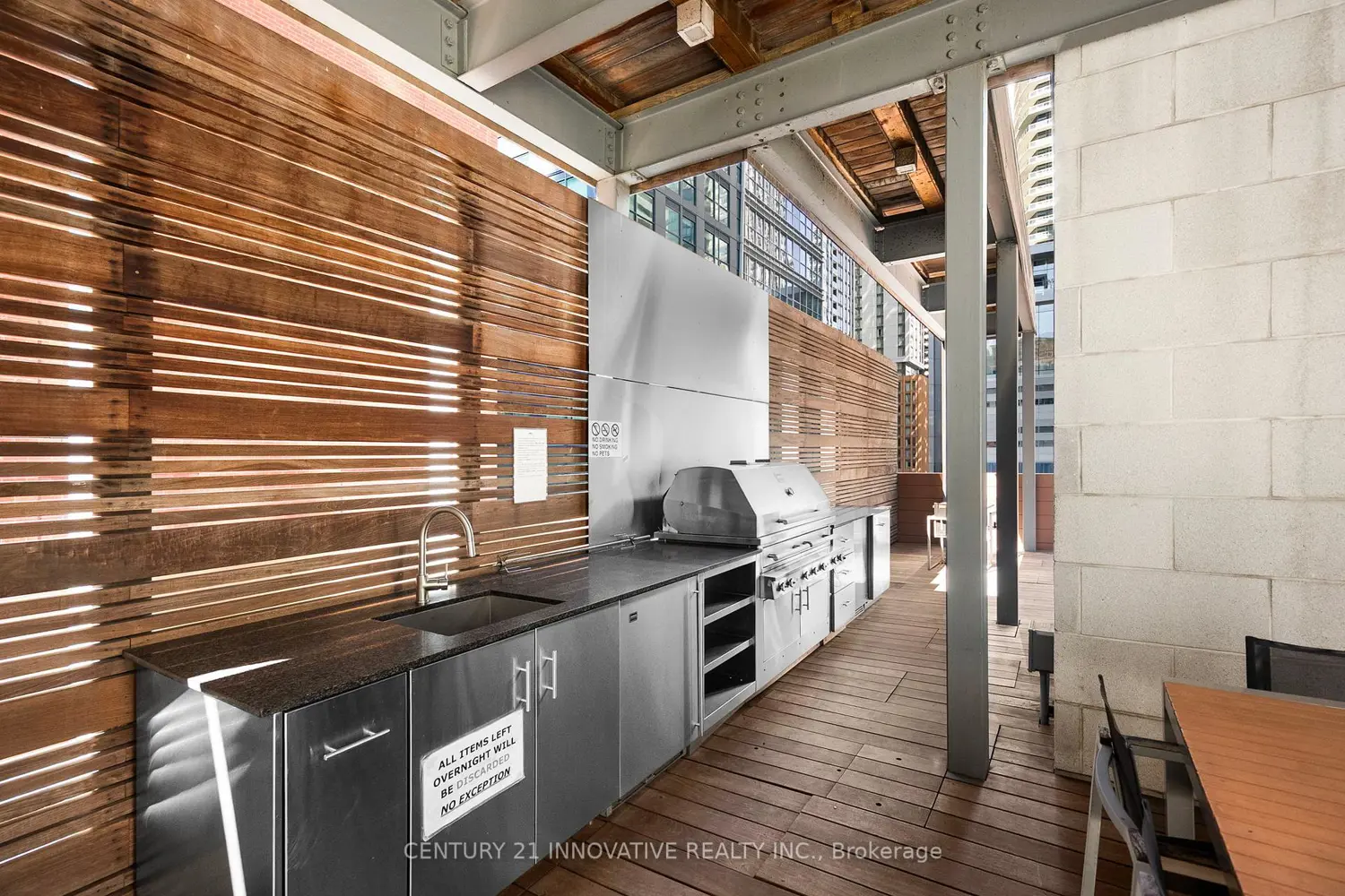 Additional image 18 of 8 Mercer Street 507