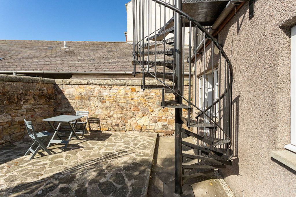Additional image 2 of 2 bed flat for saleAlfred Place, St Andrews, Fife KY16