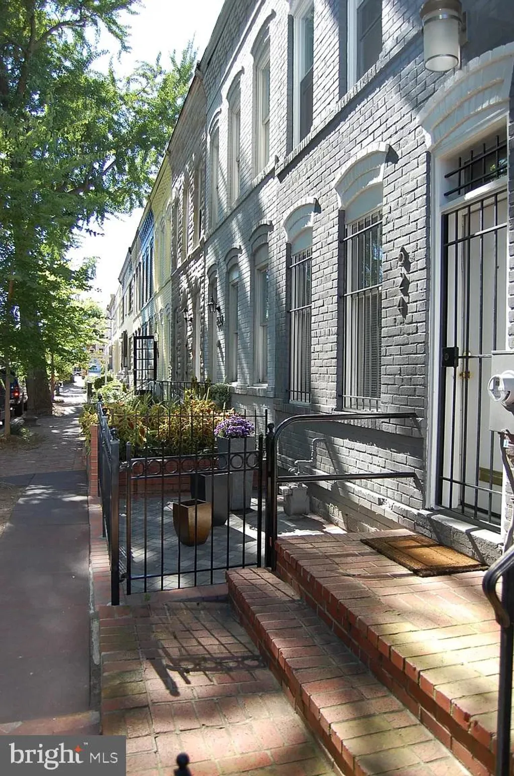 624 14th Place NE, Washington, DC 20002