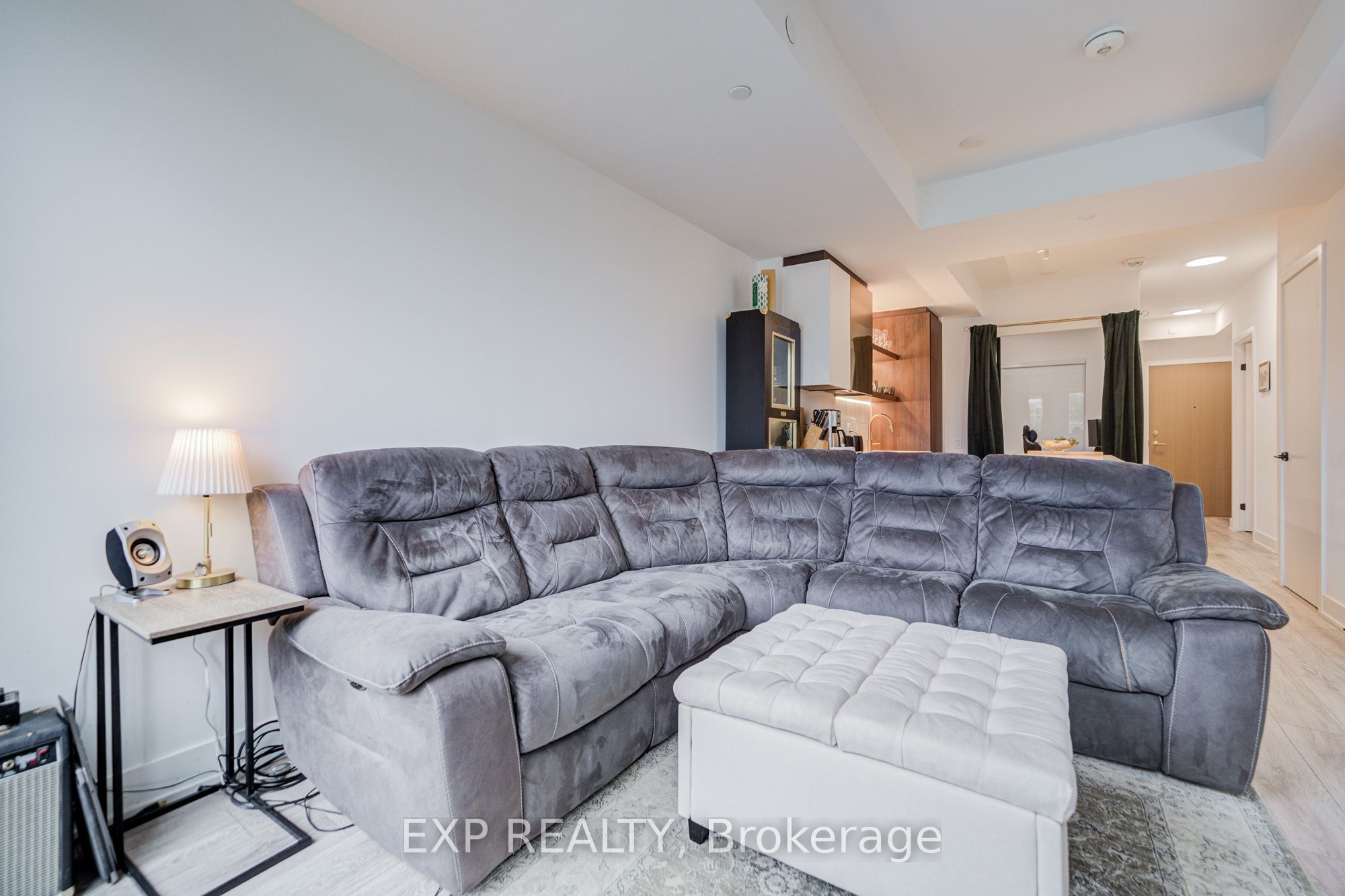 Additional image 5 of 211-1285 Queen Street E, Toronto, ON, M4L 1C2