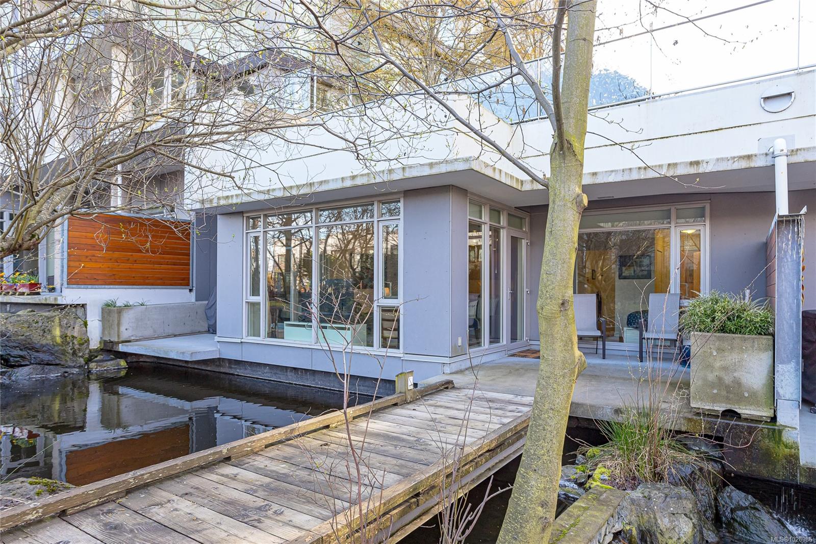 GA3-373 Tyee Road, Victoria, BC, V9A 0B3