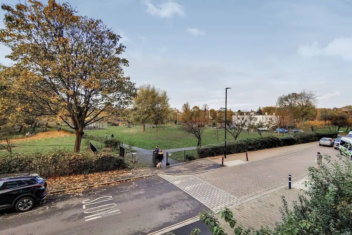 Additional image 10 of 2 Bed Flat, Lidcote House, SW9, N1 7GU