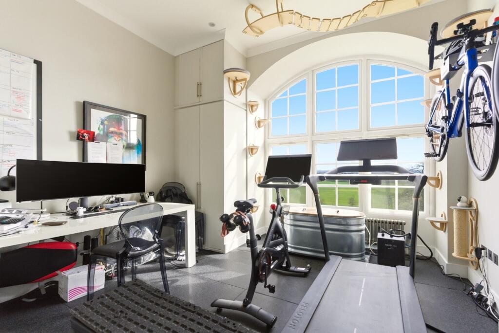 Additional image 10 of West Hall, Beningfield Drive, Napsbury Park, St. Albans, AL2