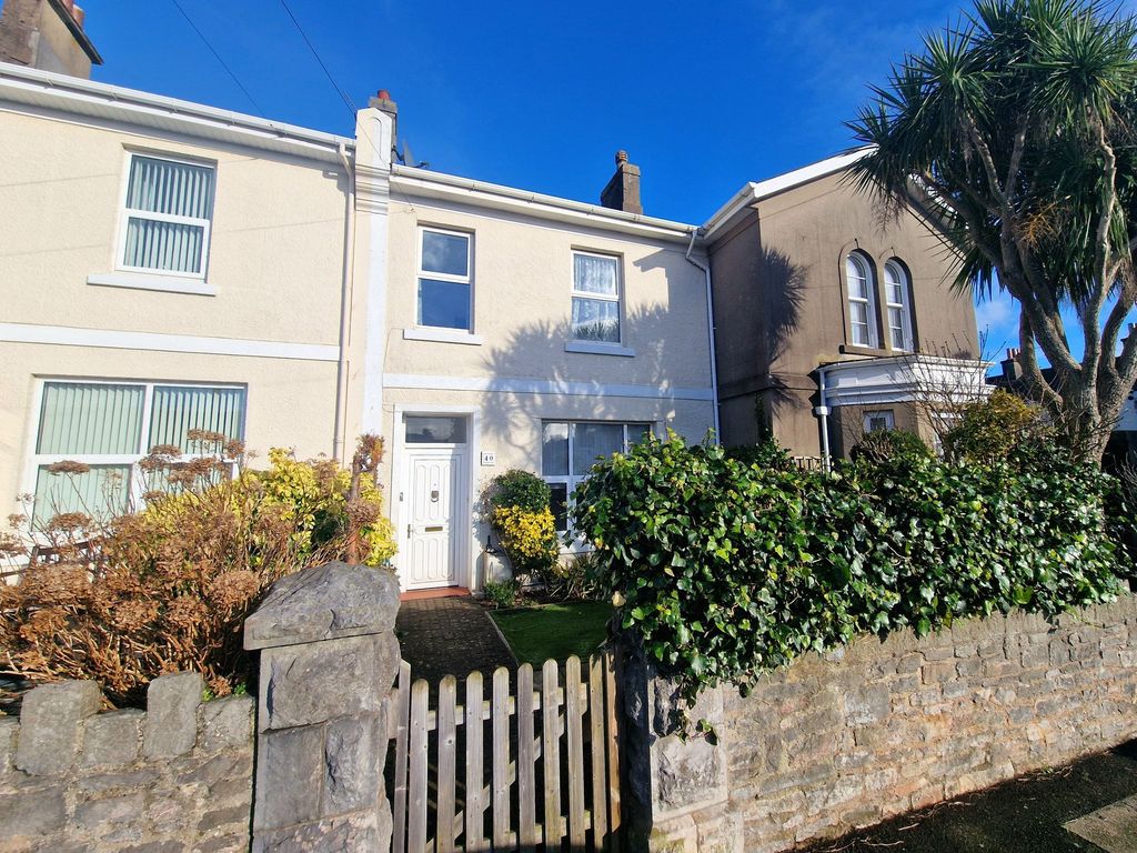 2 bed flat for saleBabbacombe, Torquay TQ1