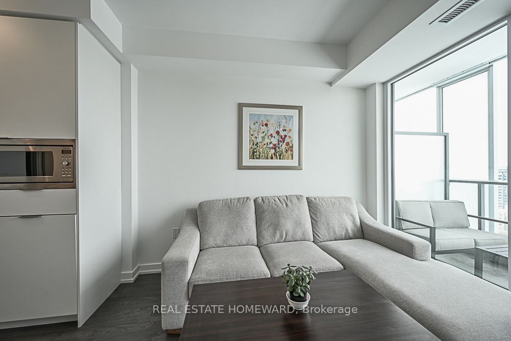 Additional image 3 of 1702-7 Golden Lion Heights, Toronto, ON, M2M 0C1