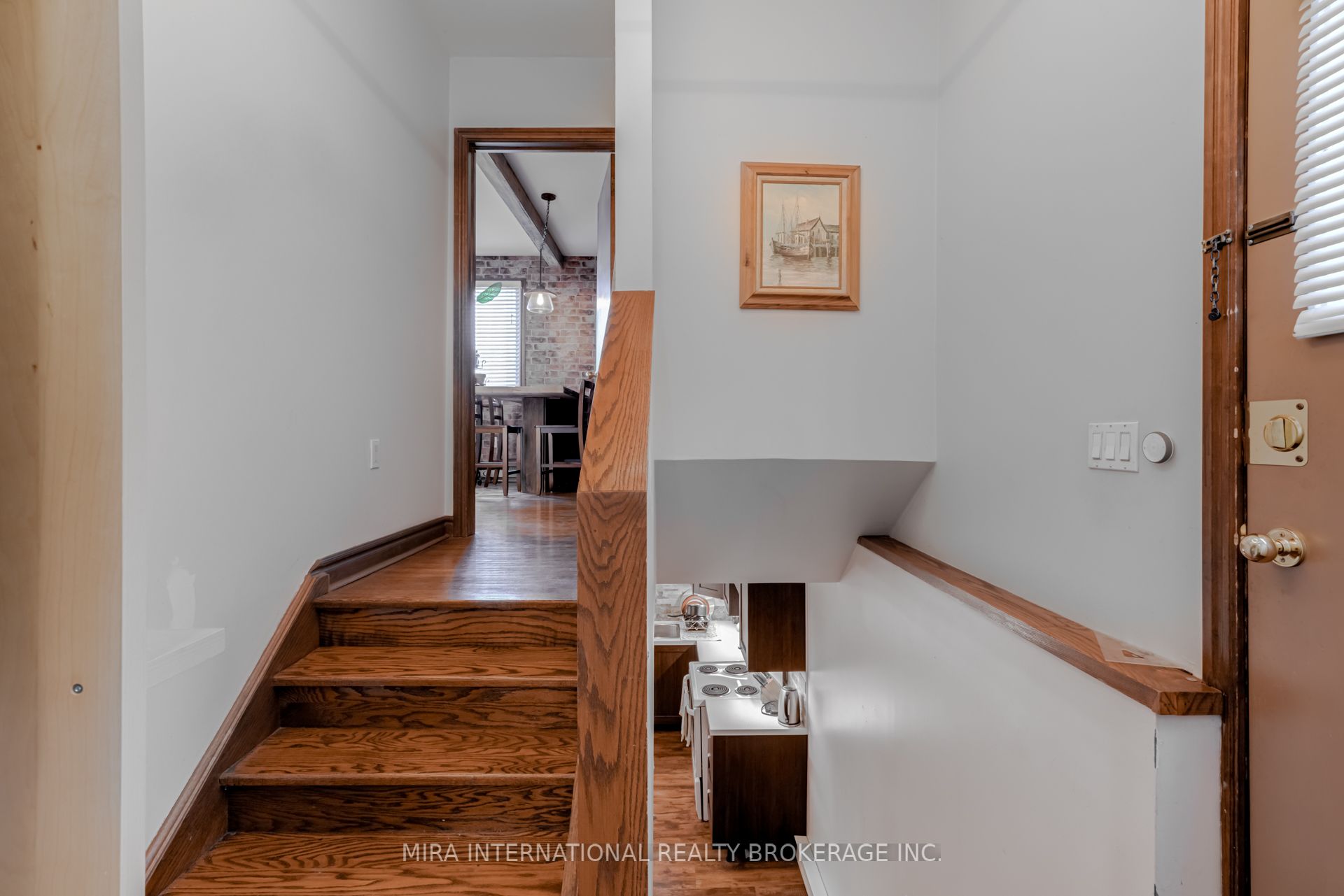 Additional image 3 of 97 Cornelius Parkway, Toronto, ON, M6L 2K6