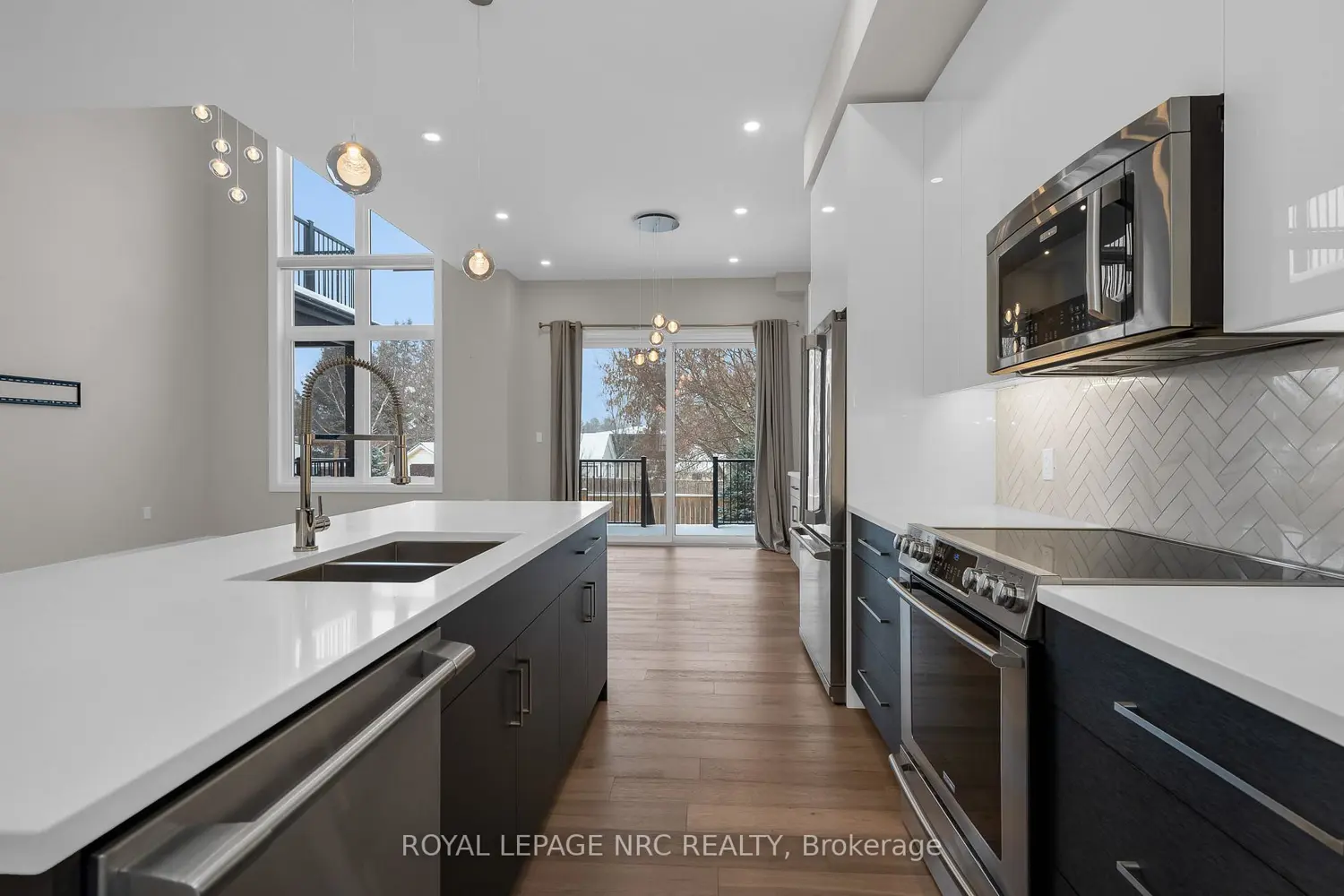 Additional image 7 of 1465 Station Street 13