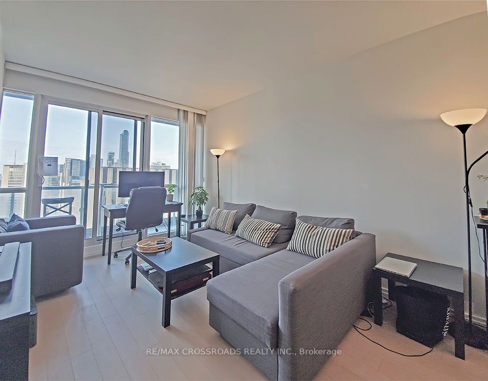 Additional image 3 of 2916-70 Temperance Street, Toronto, ON, M5H 0B1