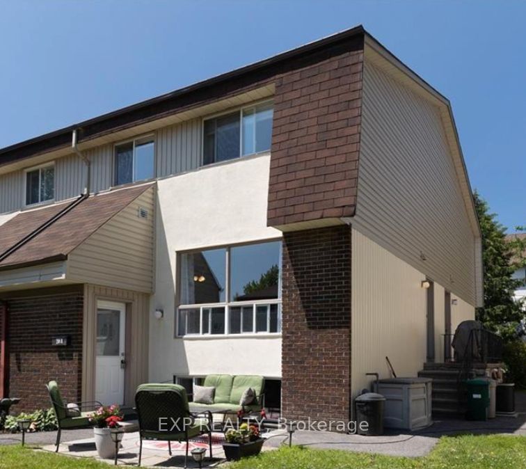 135-20 A Sonnet Crescent Crescent, Ottawa, ON, K2H 8W7