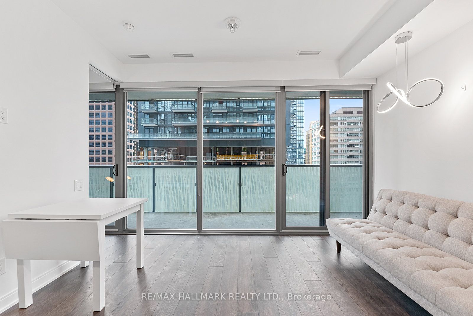 Additional image 4 of 601-50 Charles Street E, Toronto, ON, M4Y 0C3