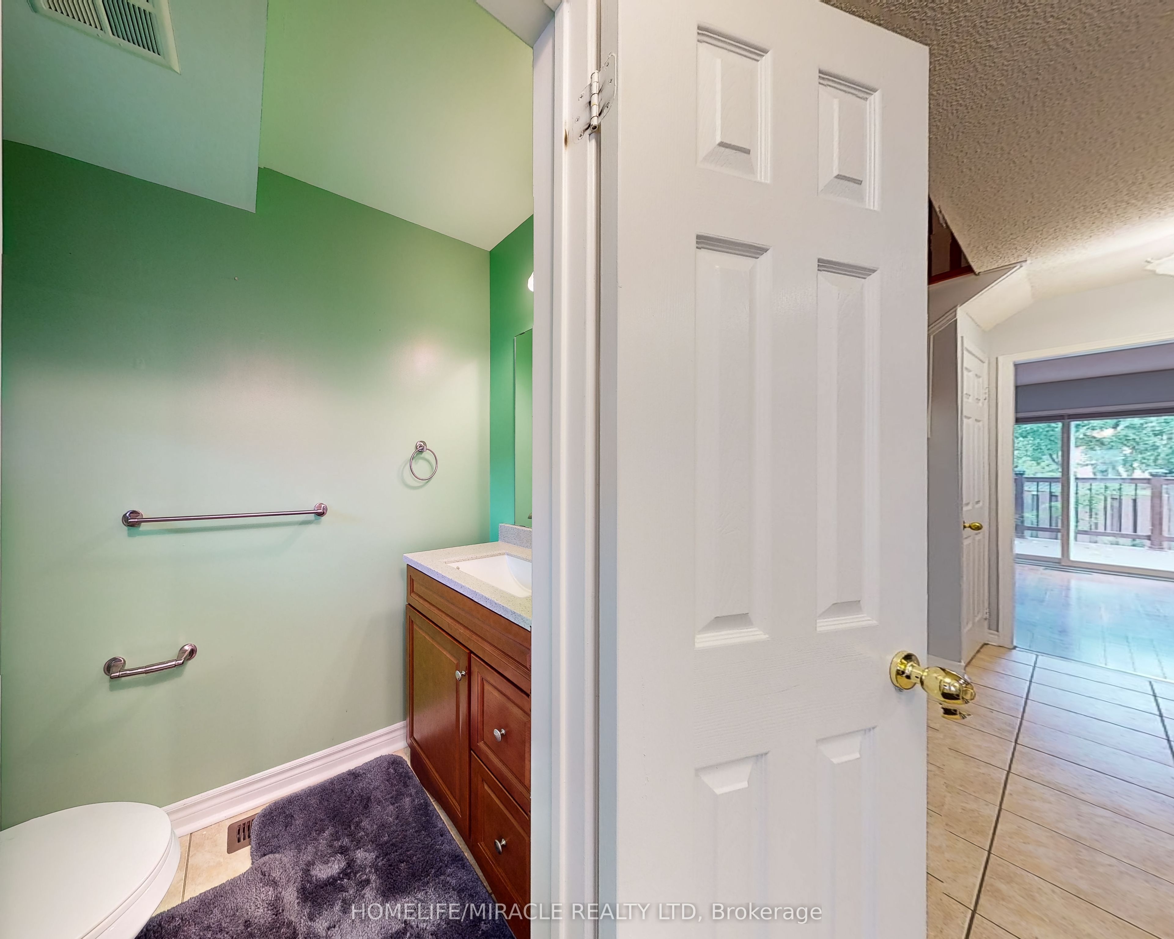 Additional image 6 of 36 Mannel Crescent, Brampton, ON, L6Y 5E2