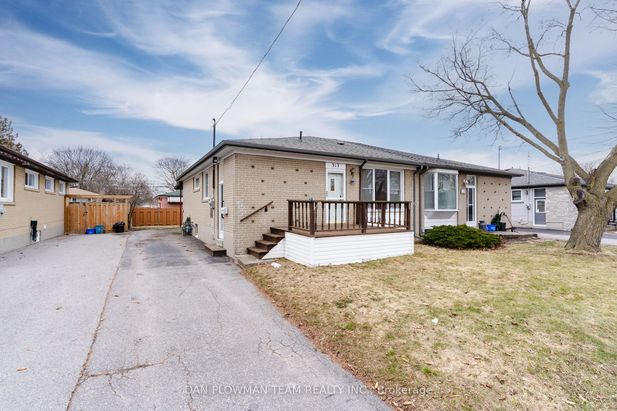 313 Dovedale Drive, Whitby, ON, L1N 1Z8