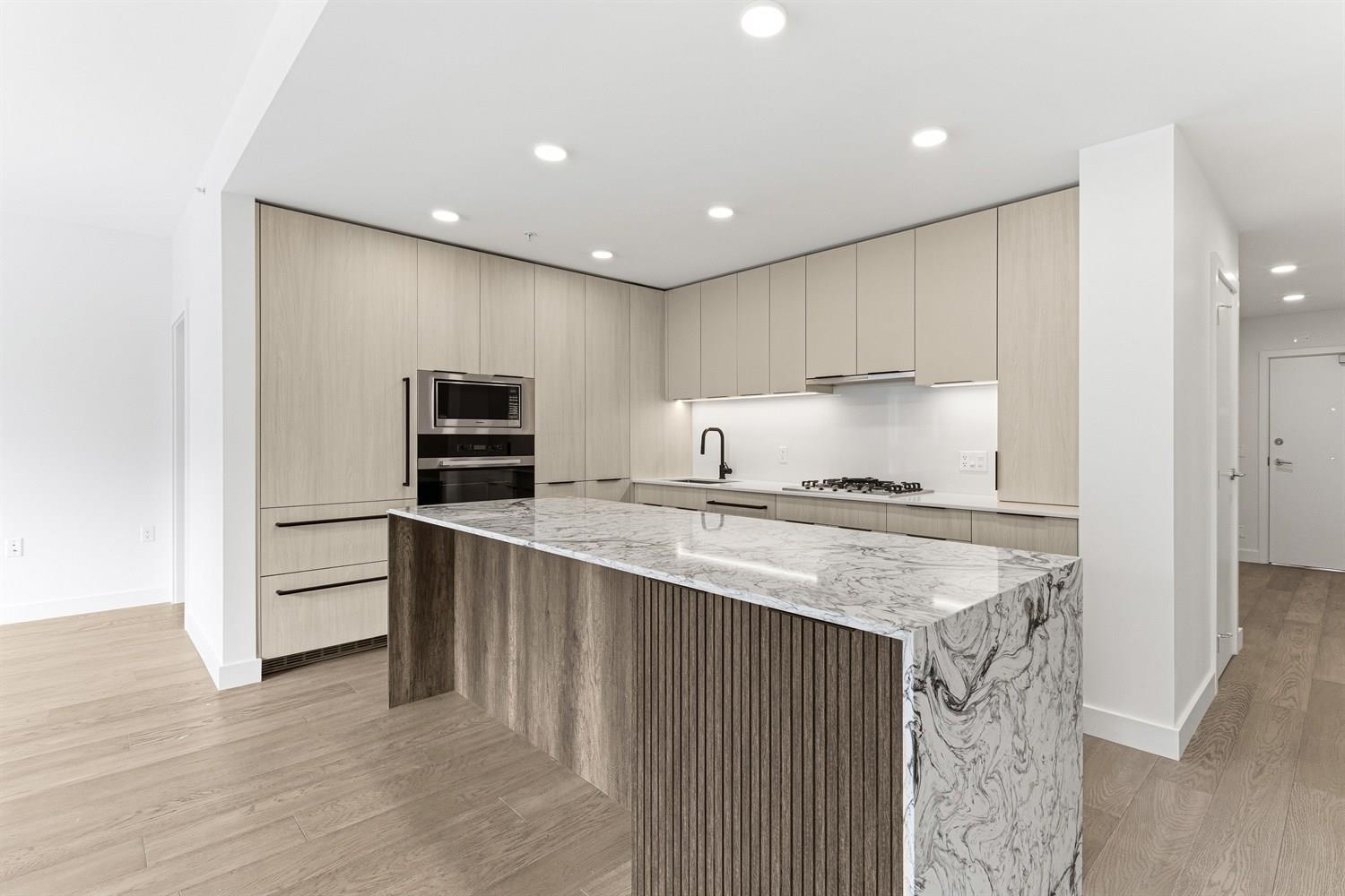 205-3590 39th Avenue W, Vancouver, BC, V6N 3A5