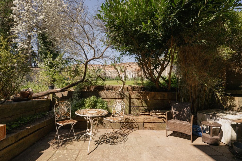 Additional image 17 of 3 bed flat for saleBracondale Millgate, Norwich NR1