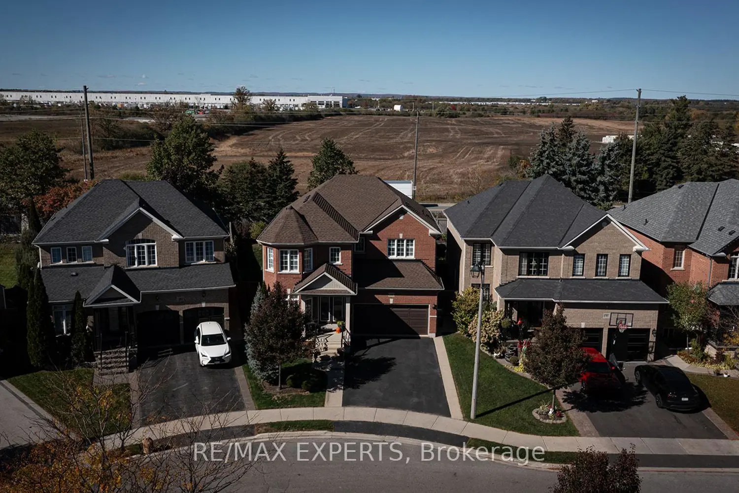 Additional image 2 of 34 Laurentide Crescent