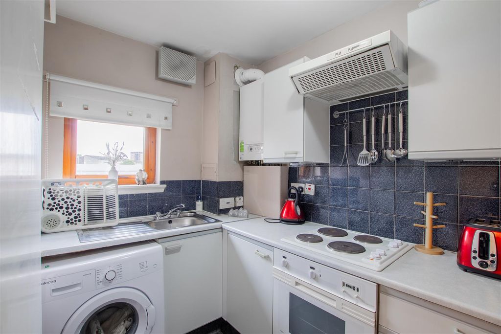 Additional image 7 of 2 bed flat for saleCairn Court, Motherwell ML1