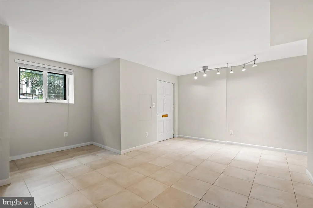 Additional image 44 of 2021 Q Street NW, Washington, DC 20009