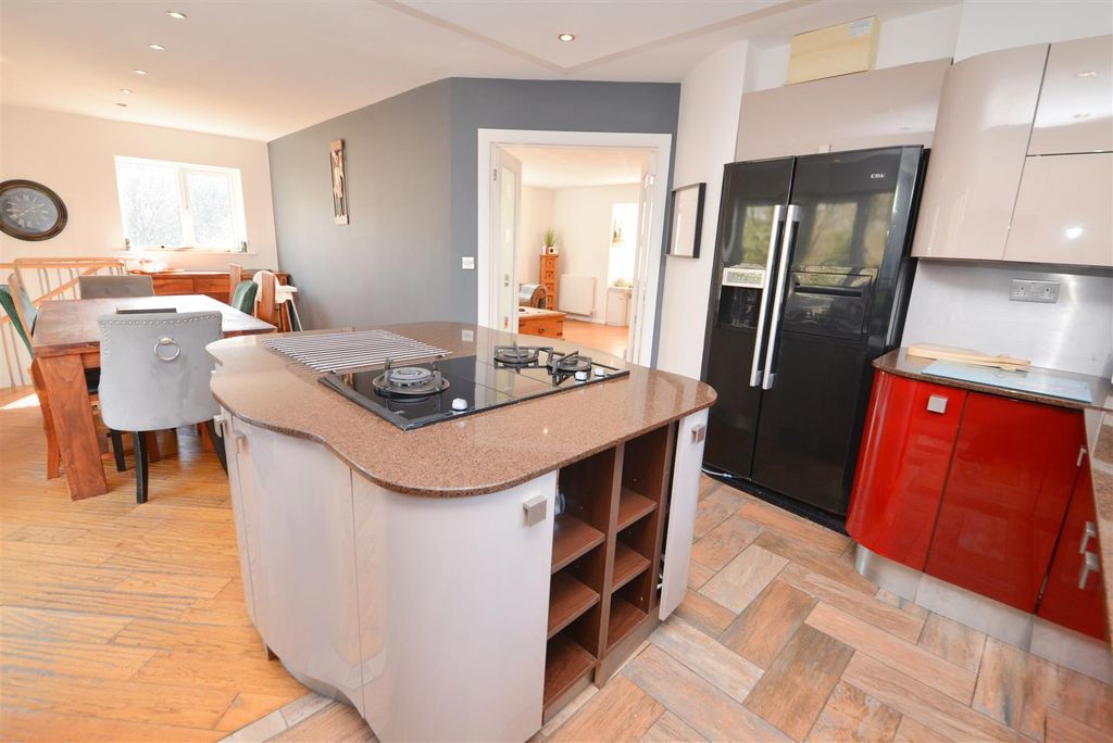 Additional image 7 of 3 bed property for saleBevlin Lane, Saundersfoot SA69