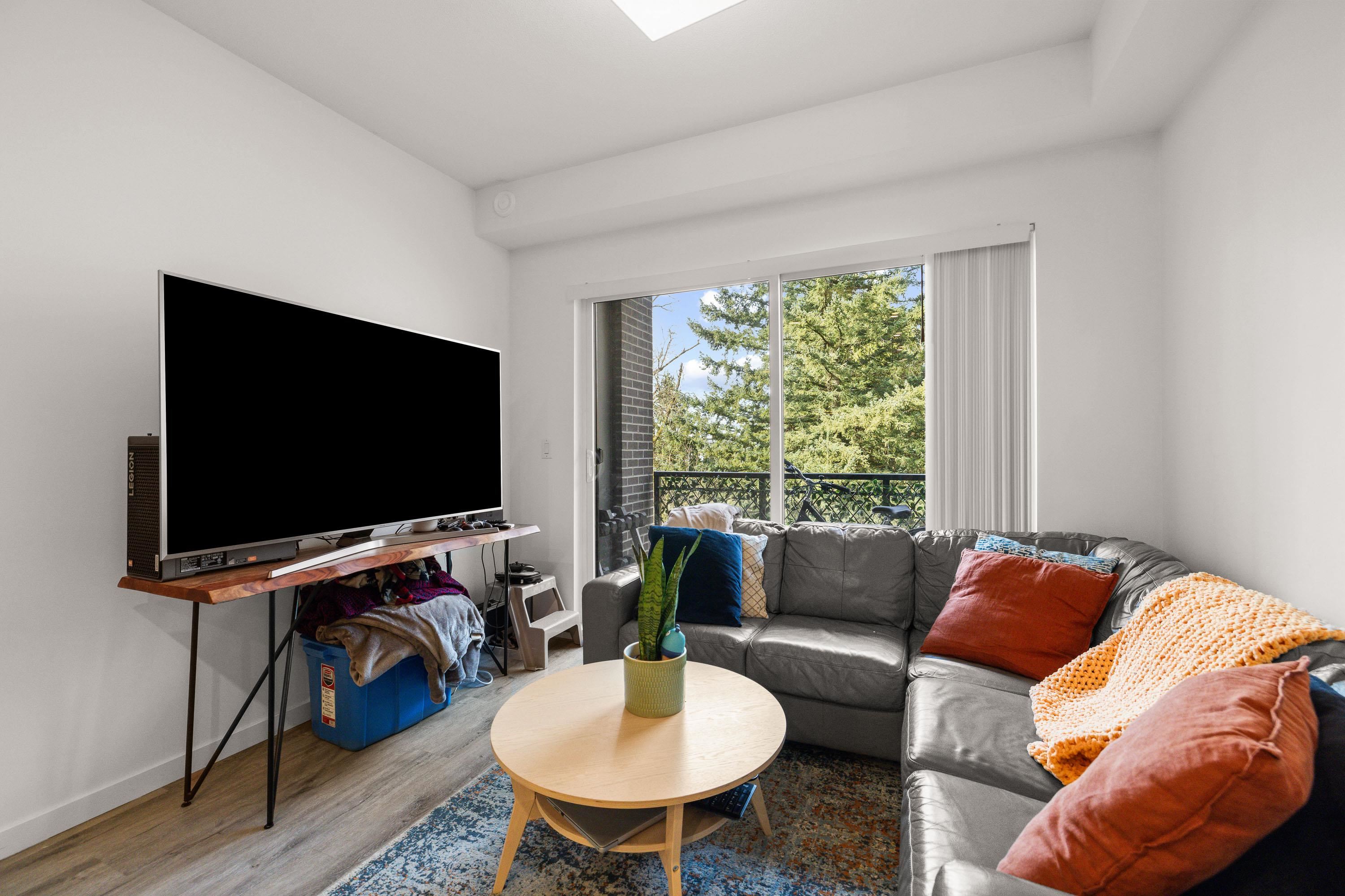 Additional image 2 of B308-20087 68 Avenue, Langley, BC, V2Y 0Y3