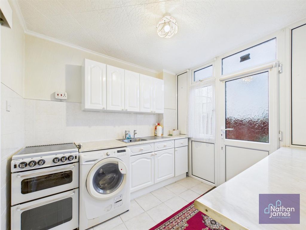 Additional image 4 of 3 bed terraced house for saleLongfellow Road, Caldicot NP26