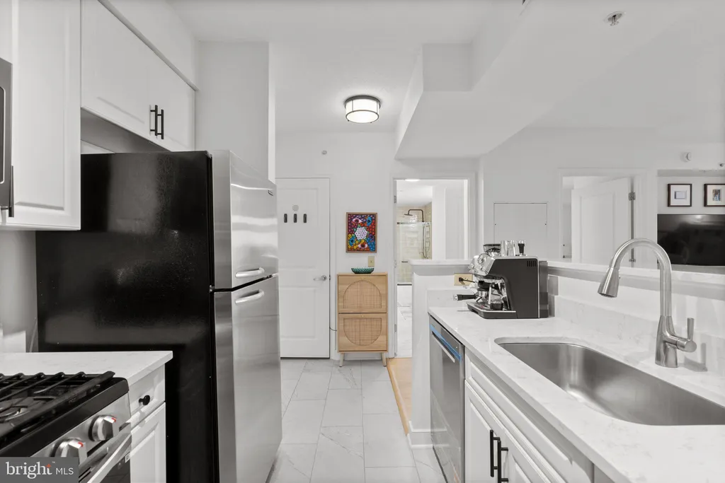 Additional image 18 of 555 Massachusetts Avenue NW Unit 616, Washington, DC 20001