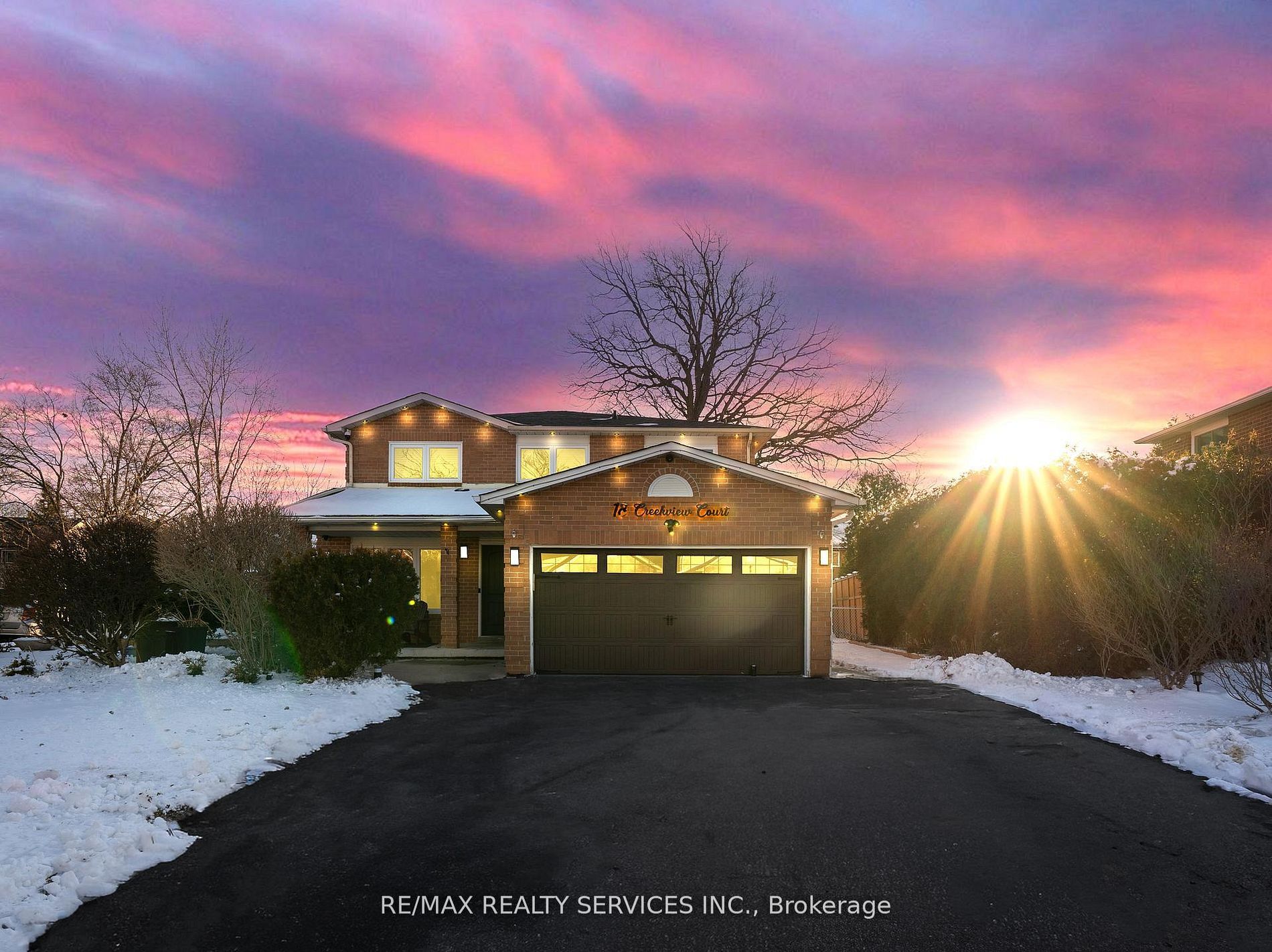 18 Creekview Court, Brampton, ON, L6Z 3Y2