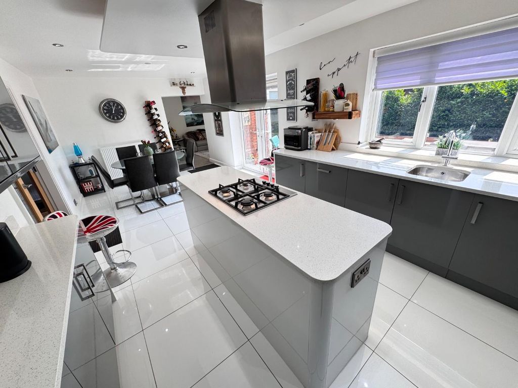 Additional image 13 of 4 bed detached house for saleLakeston Close, Deer Park, Hartlepool TS26