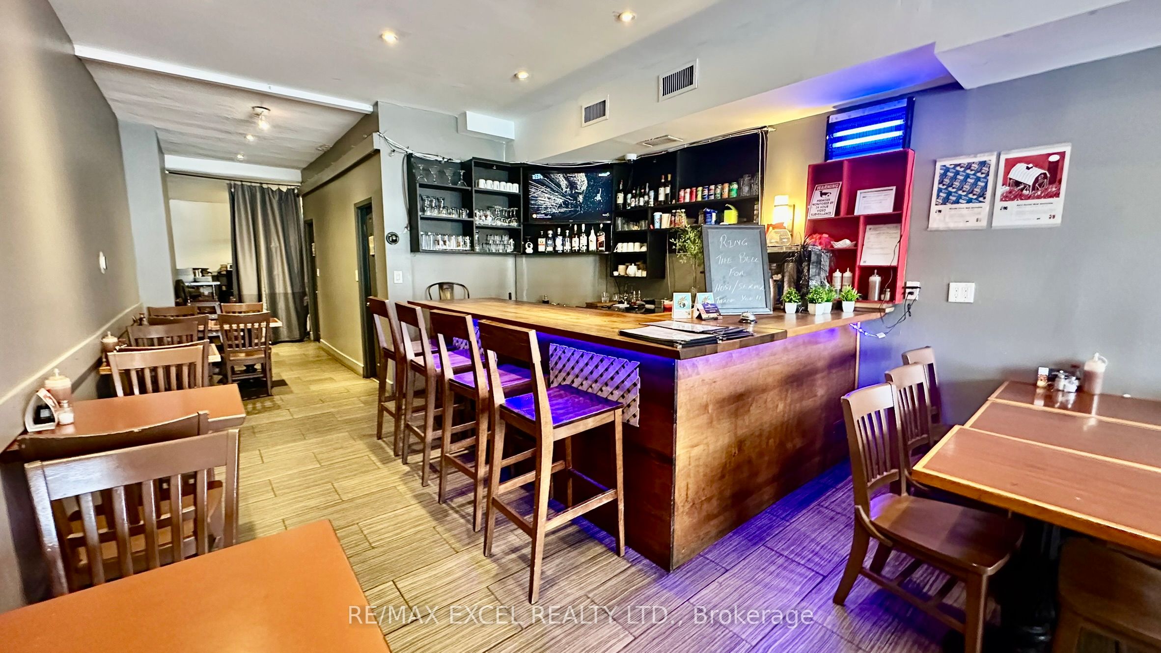 Additional image 4 of 371 Roncesvalles Avenue E, Toronto, ON, M6R 2M7