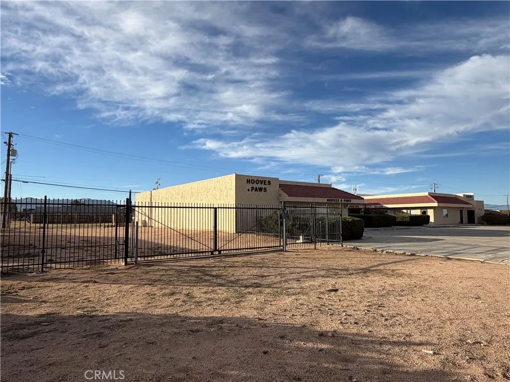 Additional image 17 of 22749 US Highway 18, Apple Valley, CA 92307