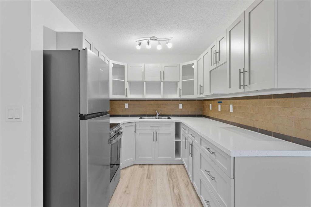 Additional image 6 of 302A-5601 Dalton Drive NW, Calgary, AB, T3A 2E2