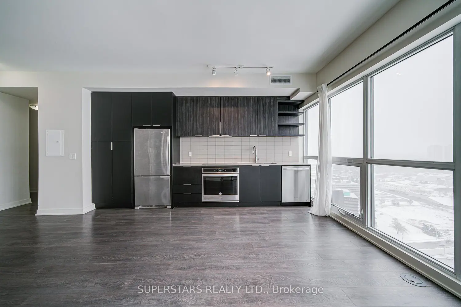 6 Sonic Way 3007 photo 2