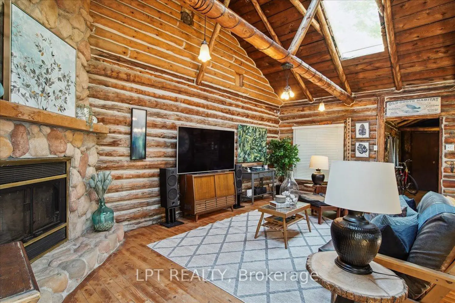 1689 Chief Joseph Snake Road photo 4