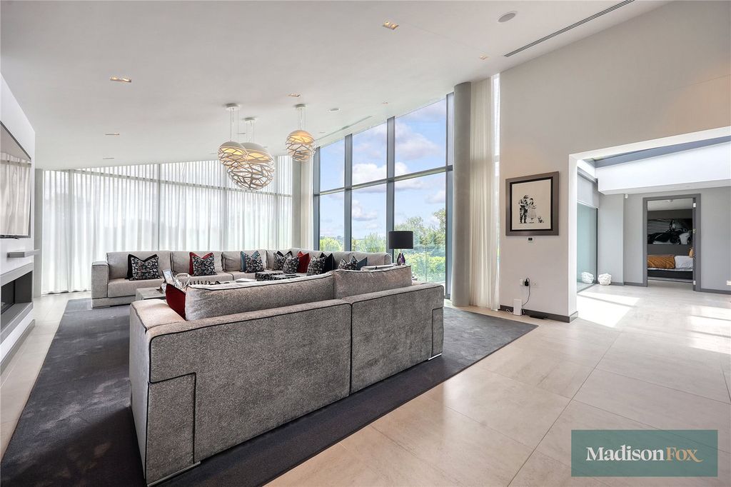 Additional image 18 of 4 bed detached house for saleLake View, Gaynes Park, Epping, Essex CM16