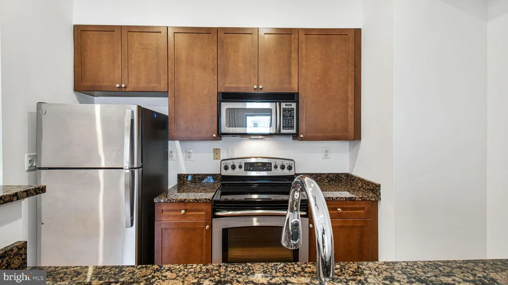 Additional image 12 of 1501 27th Street SE Unit 406, Washington, DC 20020