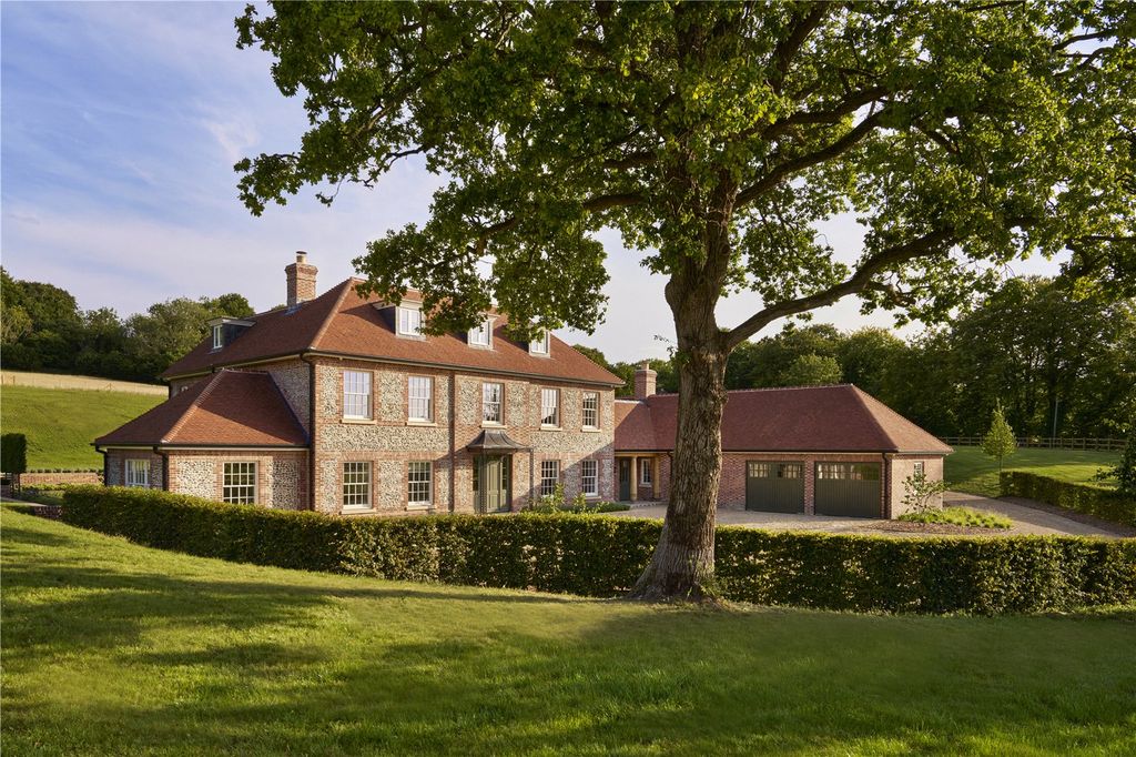 6 bed detached house for saleSwaines Hill, Near Odiham, Hook, Hampshire RG29