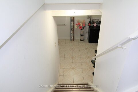 Additional image 7 of 26 Briardale ( Bsmt ) Road, Brampton, ON, L7A 1S5