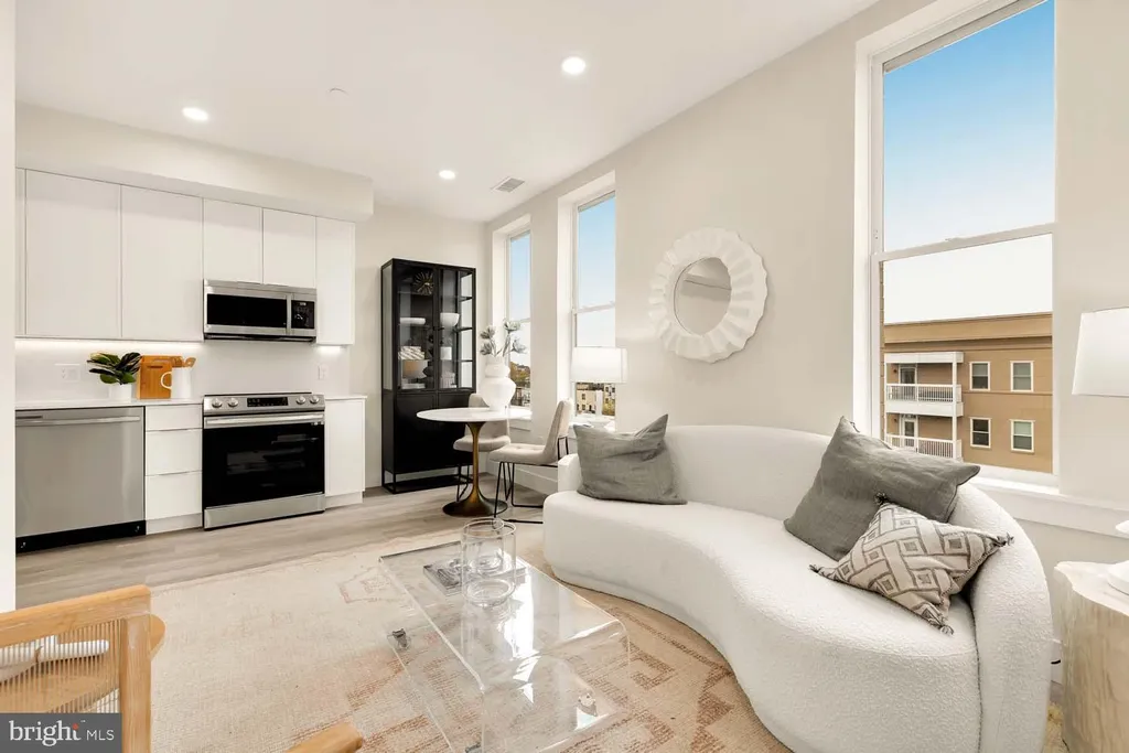 Additional image 2 of 2005 11th Street NW, Washington, DC 20001