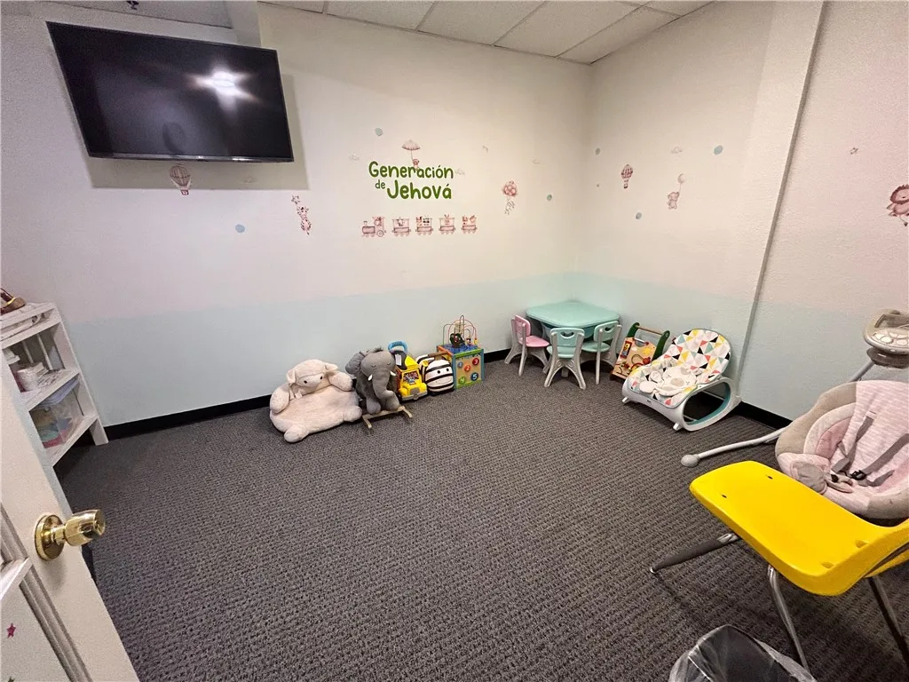 Additional image 13 of 1008 N Ross, Santa Ana, CA 92701