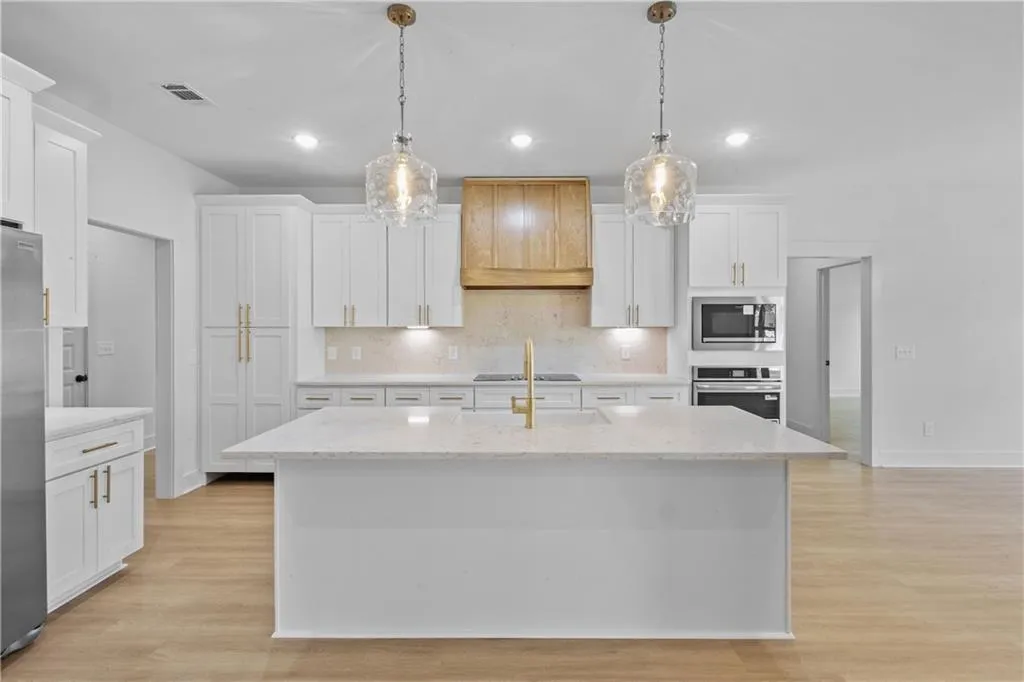 Additional image 28 of 1065 Lee Rd 315, Smiths Station, AL 36877