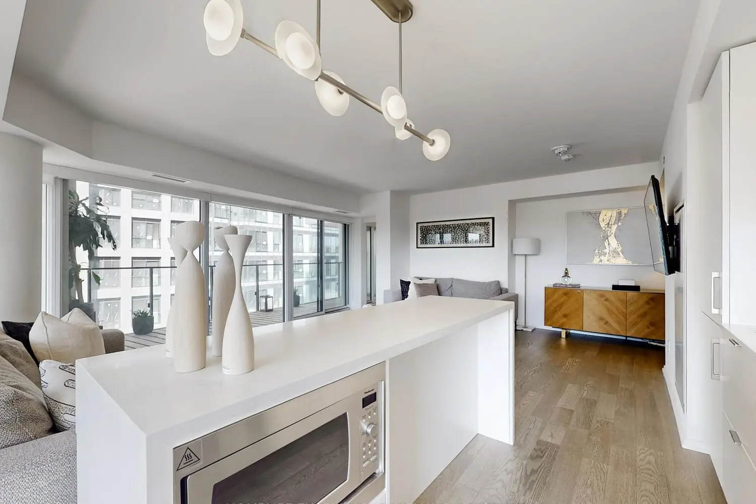 Additional image 4 of 5 Soudan Avenue 716