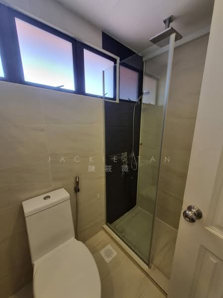Additional image 7 of 39 Marine Parade Road