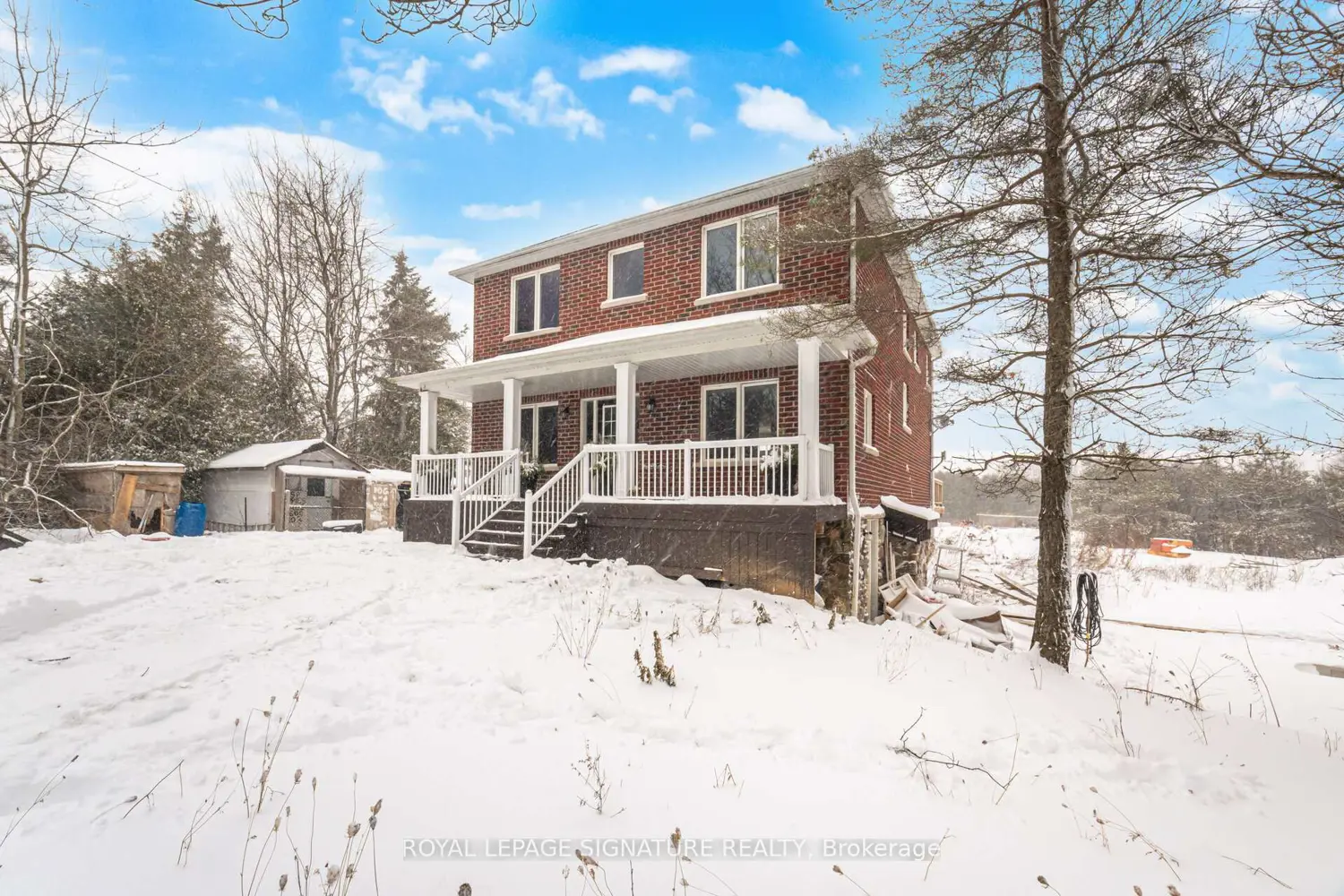 232167 Trafalgar Road photo 2