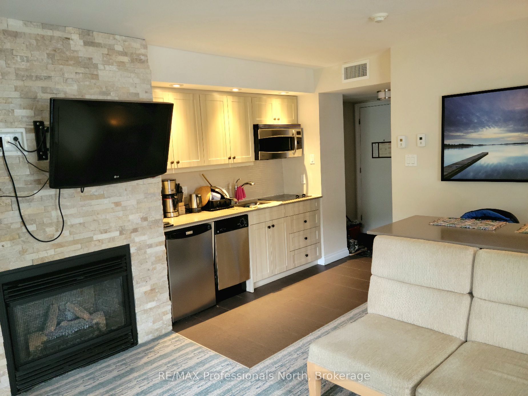 Additional image 5 of 54-207-1235 Deerhurst Drive, Huntsville, ON, P1H 2E8